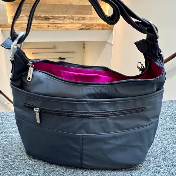 🌸NWOT Travelon Crossbody bag Purse - Picture 1 of 4